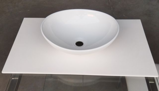 Lavabo sobre encimera blanco