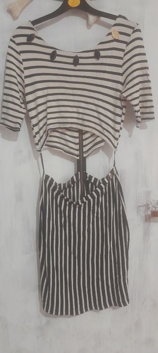 Vestitino bianco e nero a righe