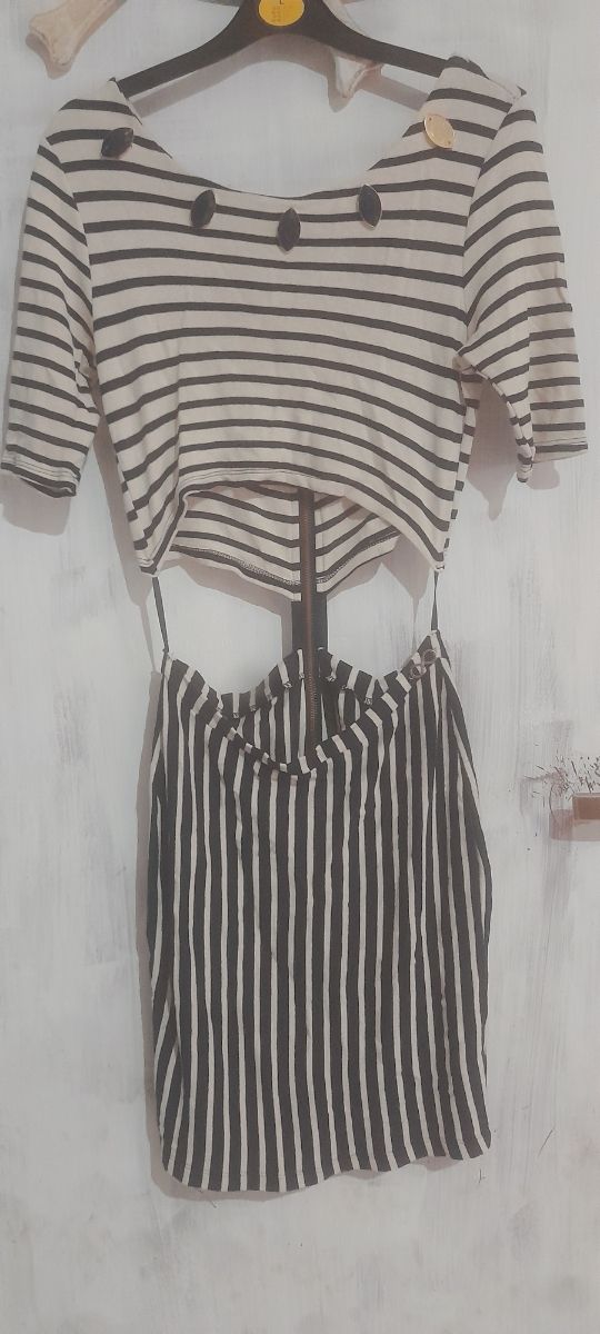 Vestitino bianco e nero a righe