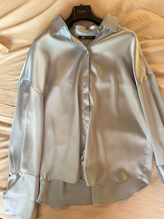 Blusa Zara azul celeste XL