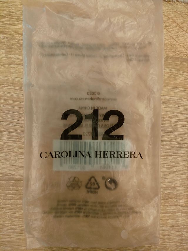 Funda iPhone 11 Carolina Herrera 212