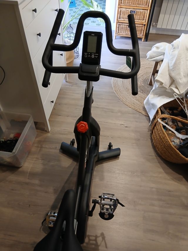 Bicicleta spinning Fila C200,nueva