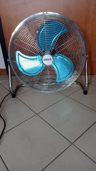 Ventilatore da terra e parete