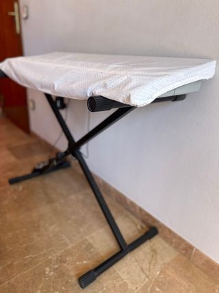 Teclado Casio CTK-4400 con soporte