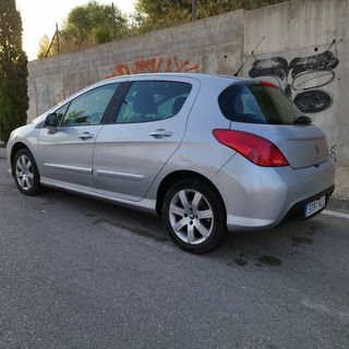 Peugeot 308 2012