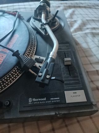 Plato vinilo Sherwood PM-950