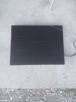 Placa vitrocerámica Bosch de 80cm
Inducción.