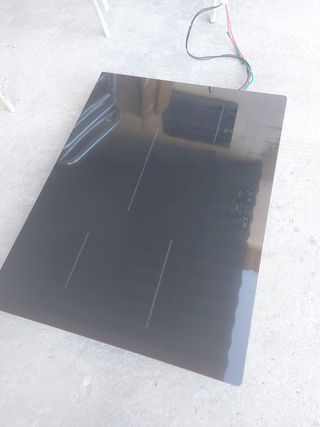 Placa vitrocerámica Bosch de 80cm
Inducción.