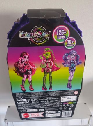 Muñeca Monster High Twyla skulltimate secrets gard