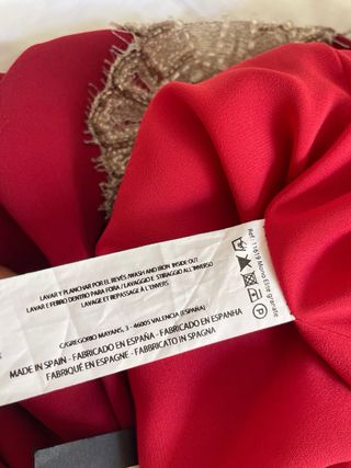 Mono rojo Lulu talla L - NUEVO