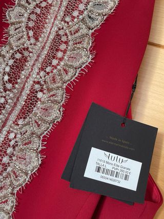 Mono rojo Lulu talla L - NUEVO