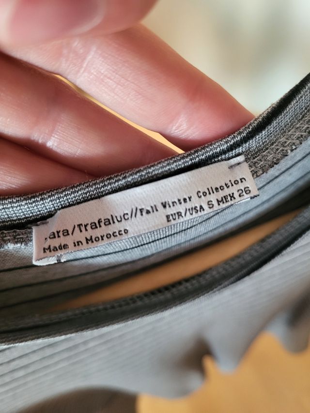 Vestido rayado Zara - Gris