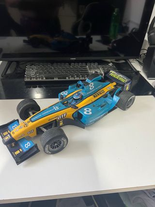 Coche RC de F1 Fernando Alonso Renault R24
