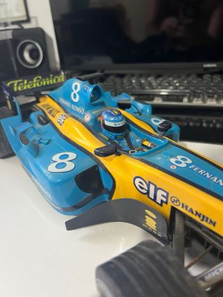Coche RC de F1 Fernando Alonso Renault R24