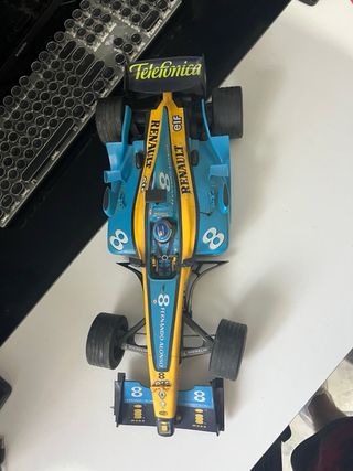 Coche RC de F1 Fernando Alonso Renault R24