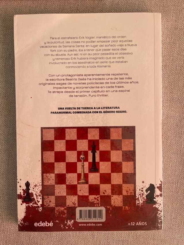 ERIK VOGLER 1: LOS CRÍMENES DEL REY BLANCO (Spa...