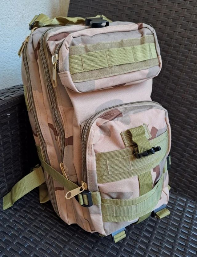 Mochila táctica 25L camuflaje Desierto