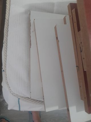 2 Estanterías  blanca por 30 euros
