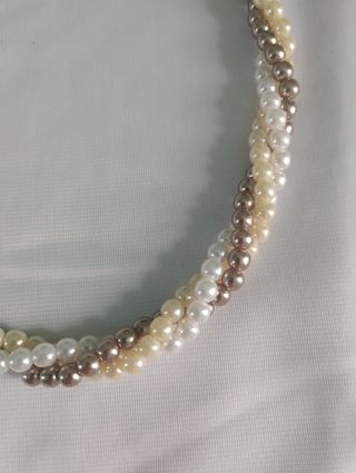 Collares de bisutería - 5 piezas