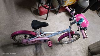 Bicicleta niña 16" rosa.  Zona Baza