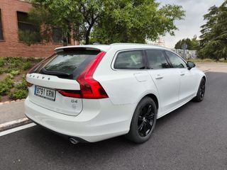 VOLVO V90 D4 AUT. 190CV LIBRO OFICIAL REVISIONES