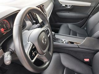 VOLVO V90 D4 AUT. 190CV LIBRO OFICIAL REVISIONES