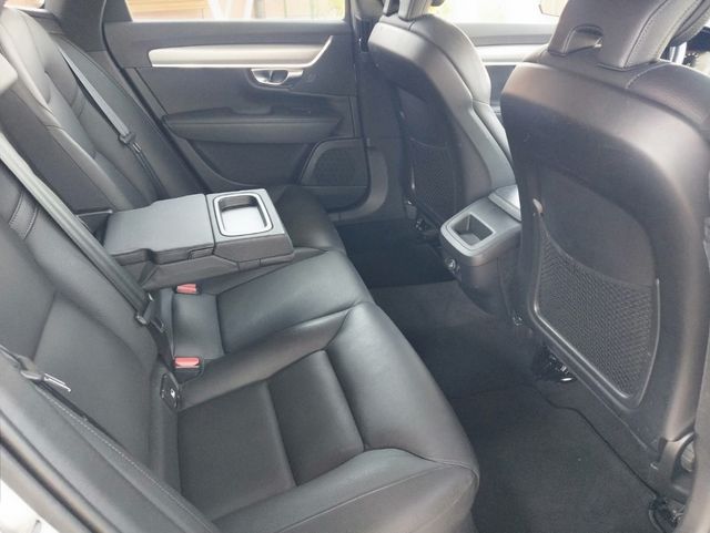 VOLVO V90 D4 AUT. 190CV LIBRO OFICIAL REVISIONES 