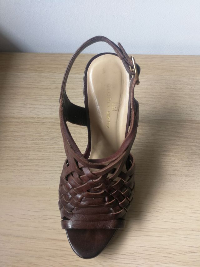 Sandalias Gloria Ortiz Marrón