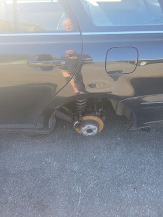 Toyota Avensis 2006: piezas