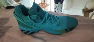 Zapatillas Adidas baloncesto turquesa