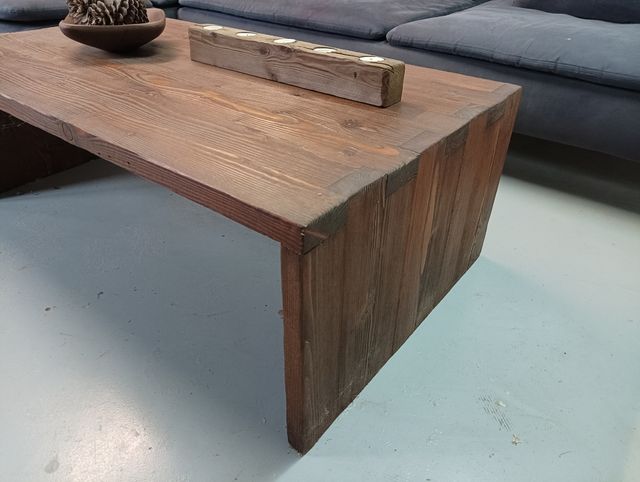 Mesa centro madera maciza