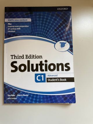Solutions 3rd Edition Advanced. Student's Book