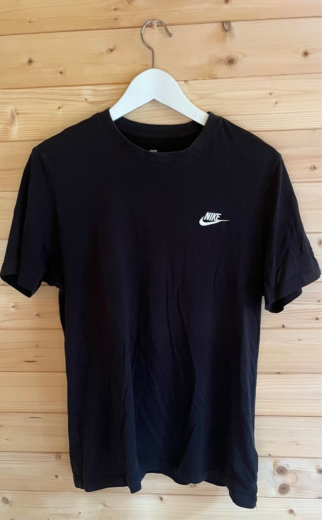 Camiseta Nike negra talla S