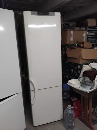 Nevera combi blanca