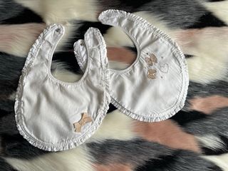 2 Baberos bebé mayoral 3 meses