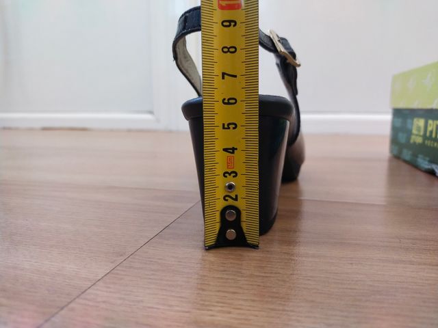 Sandalias Pitillos beige-azul, talla 38