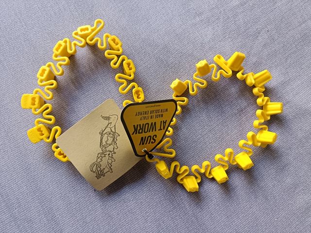 Protectores crampones amarillos