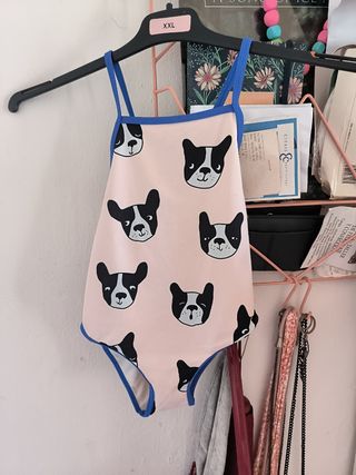 Bañadores niña  cada uno 5 euros Patito - Bulldog
