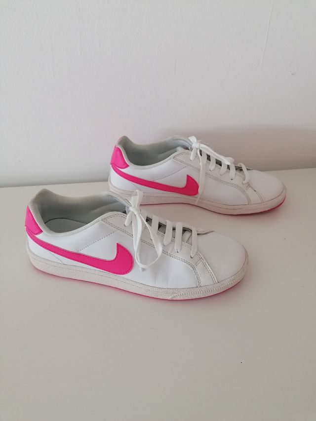 Sneakers Nike Court Majestic taglia 40