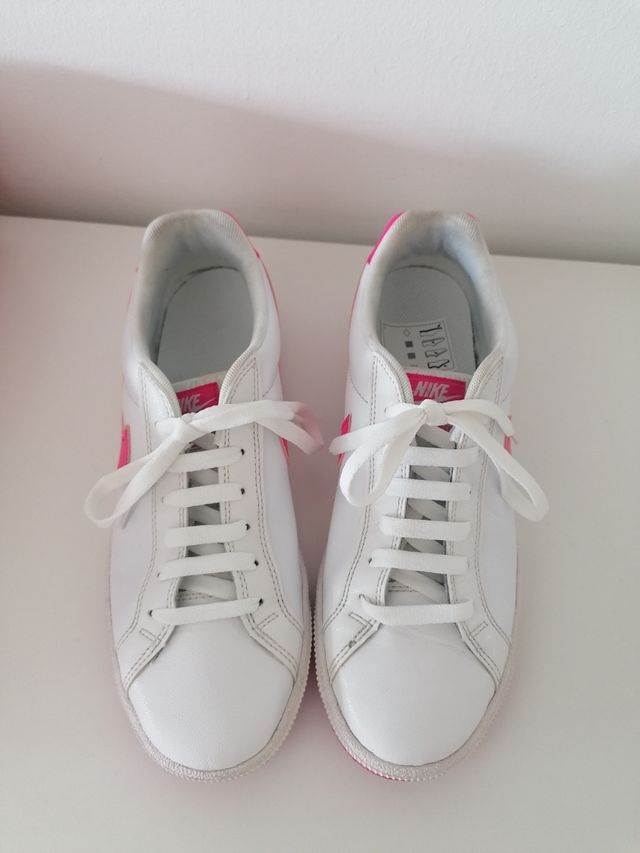 Sneakers Nike Court Majestic taglia 40