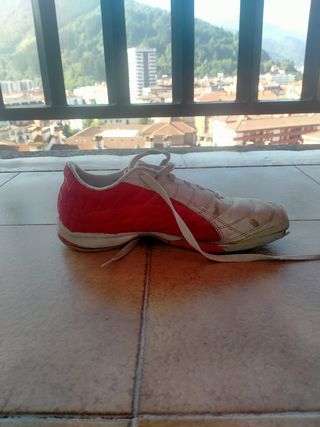 Zapatillas SALA rojas fútbol sala