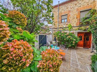 Edificio en venta en Miraflores de la Sierra