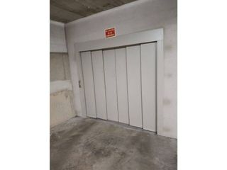 Garaje en venta en Eixample Sud – Migdia en Girona