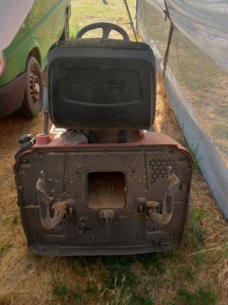 Tractor cortacésped Honda GCV530