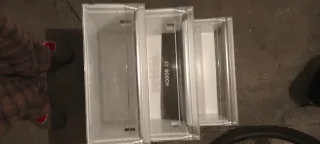 Repuestos frigorifico bosch.15 euros la pieza.