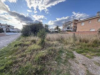 Terreno en venta en Sant Jordi-Babilonia en Torredembarra