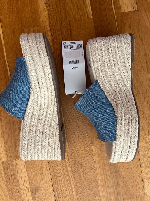 Sandalias vaqueras de esparto con plataforma