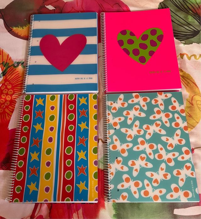 4 Cuadernos Agatha Ruiz de la Prada A4
