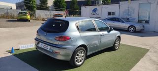 Alfa Romeo 147 2004