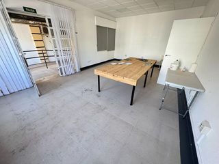 Local comercial en venta en Centro - Doña Mercedes en Dos Hermanas